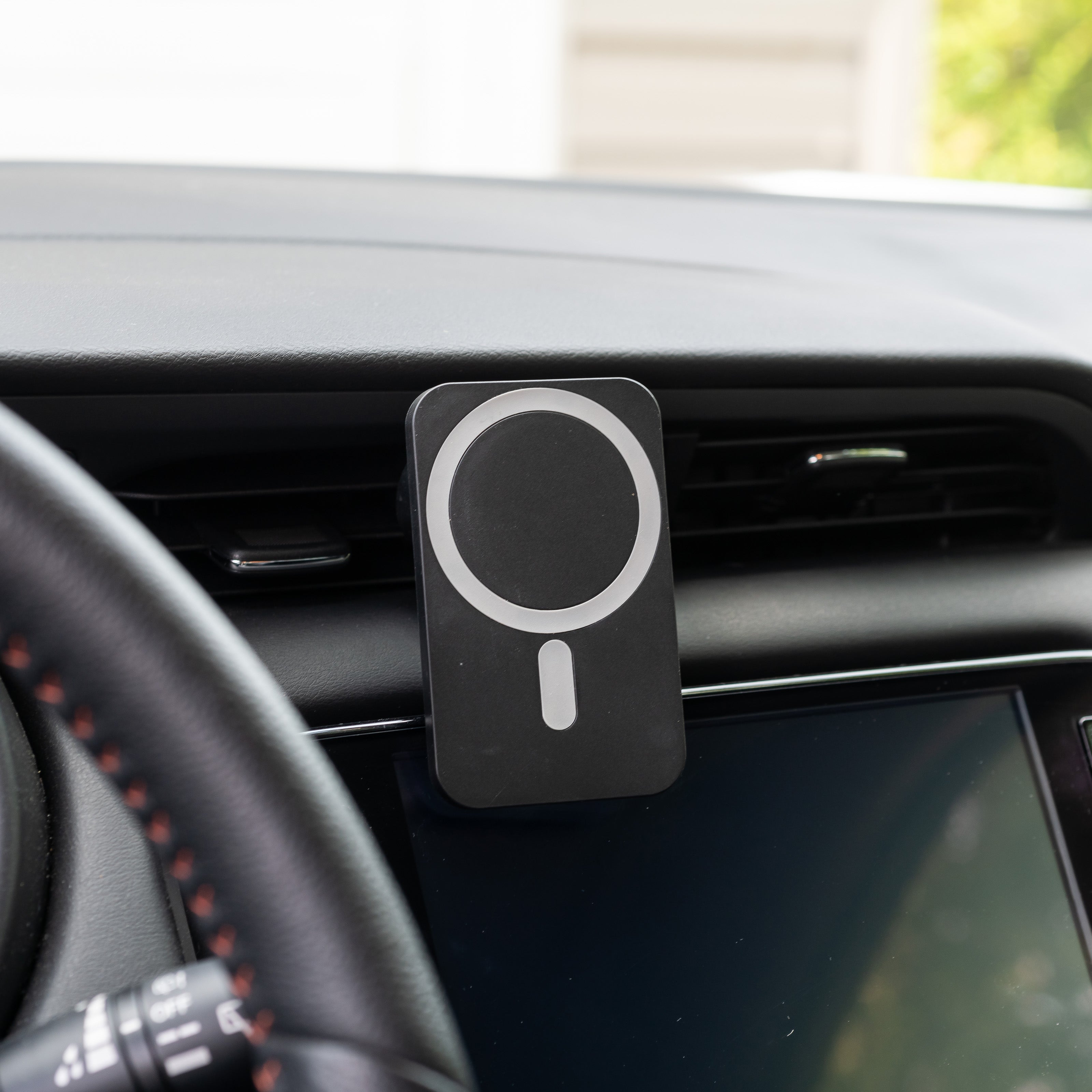 Magnetic Wireless Vent Mount Phone Charger