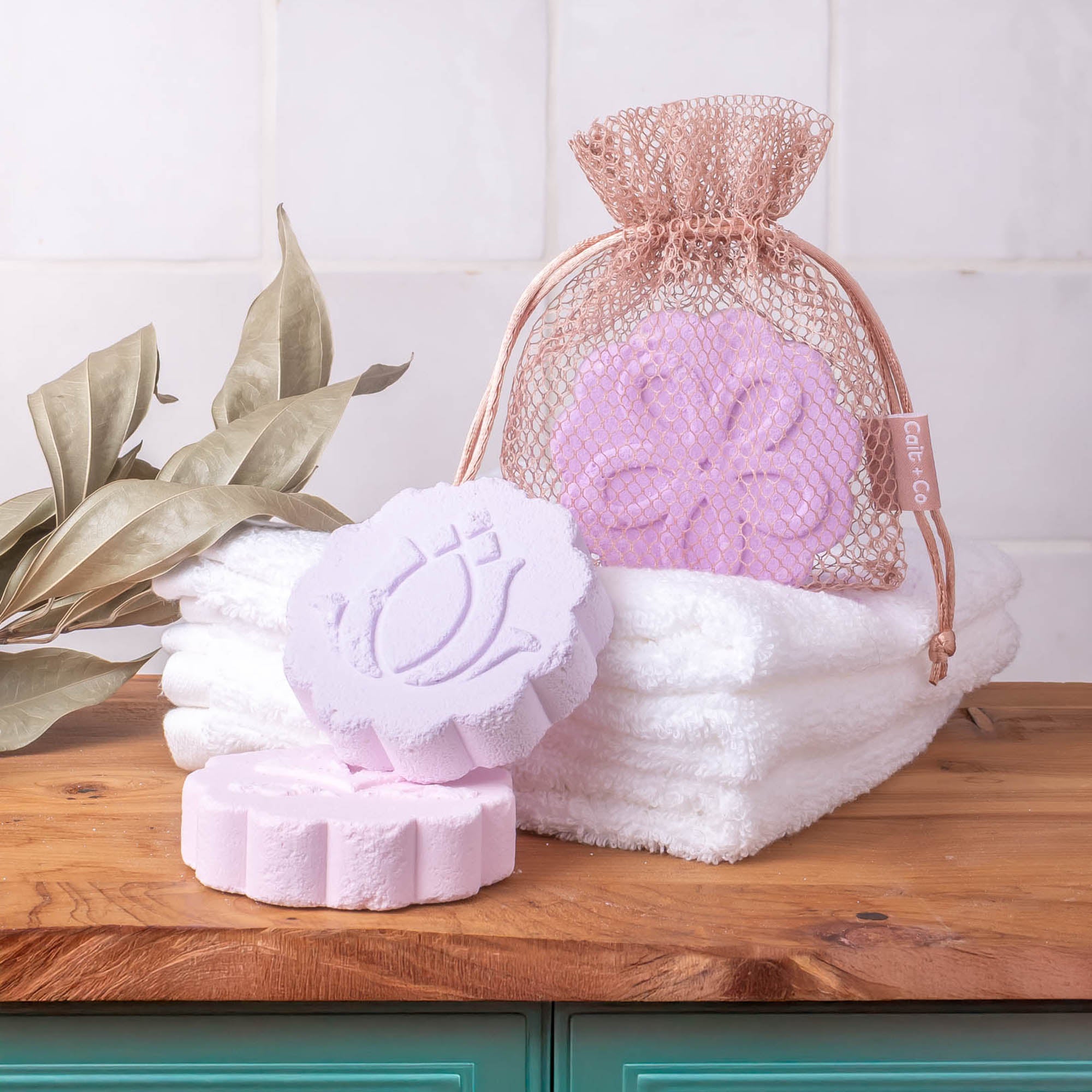 Wild Blossom Shower Steamer - Chamomile & Lavender