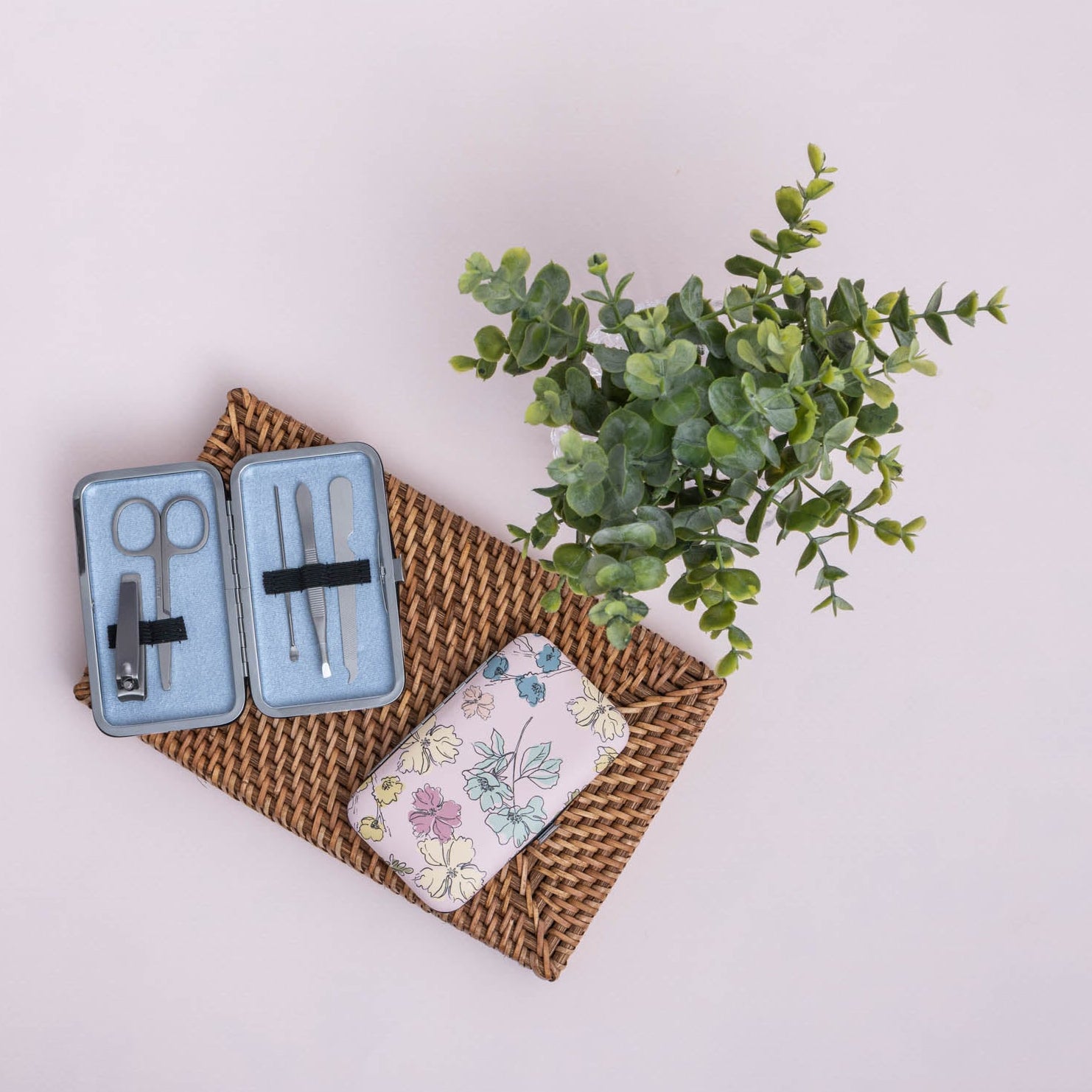Manicure Set: Wild Blossom Pink