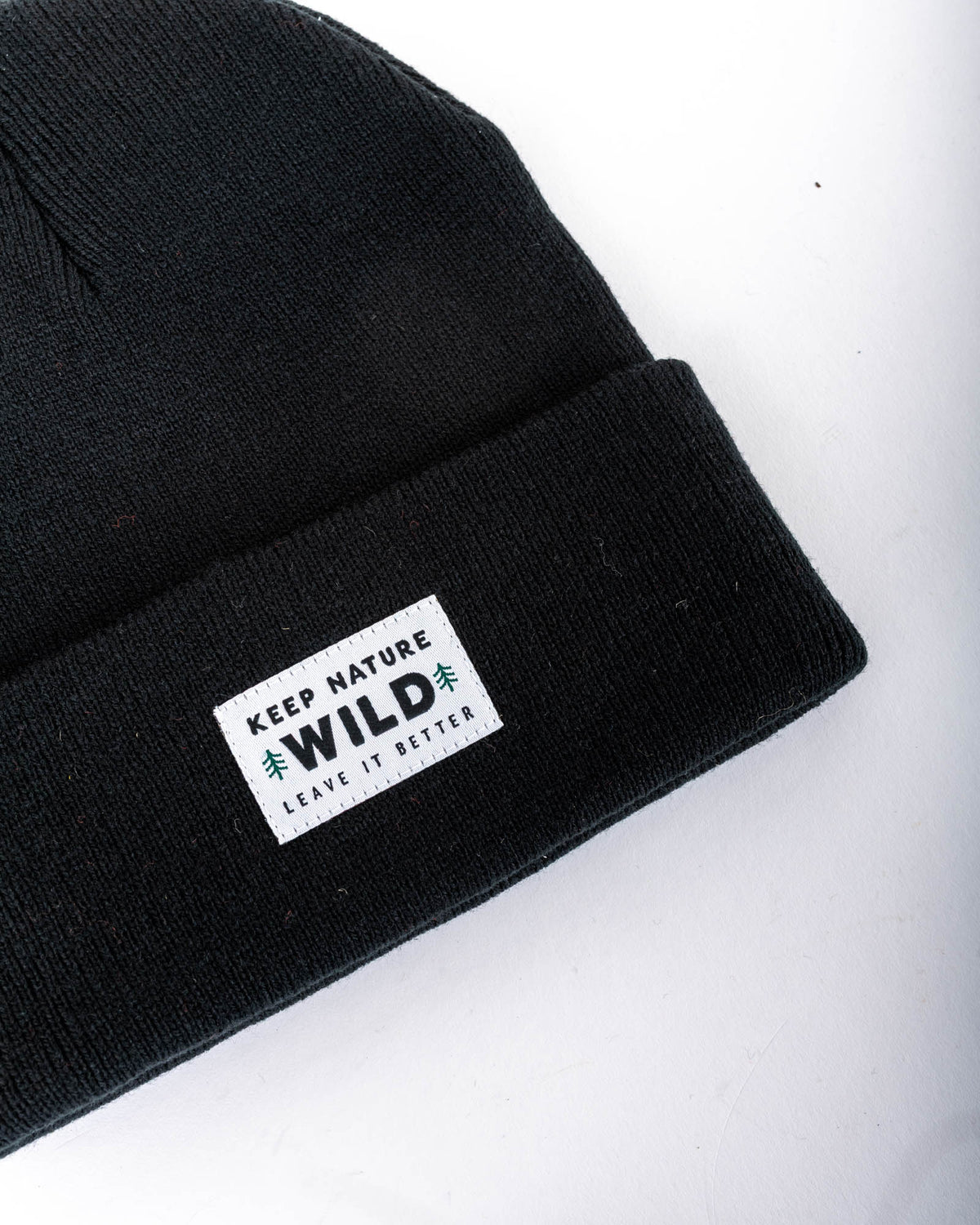 Twin Pines Cuffed Beanie | Black