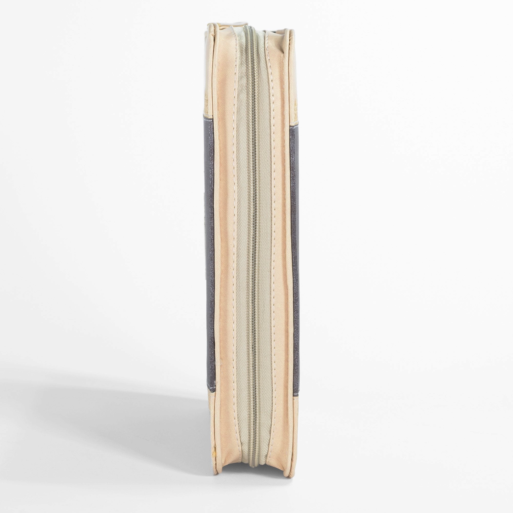 Divine Details: Bible Cover Brown - God Gives Wisdom