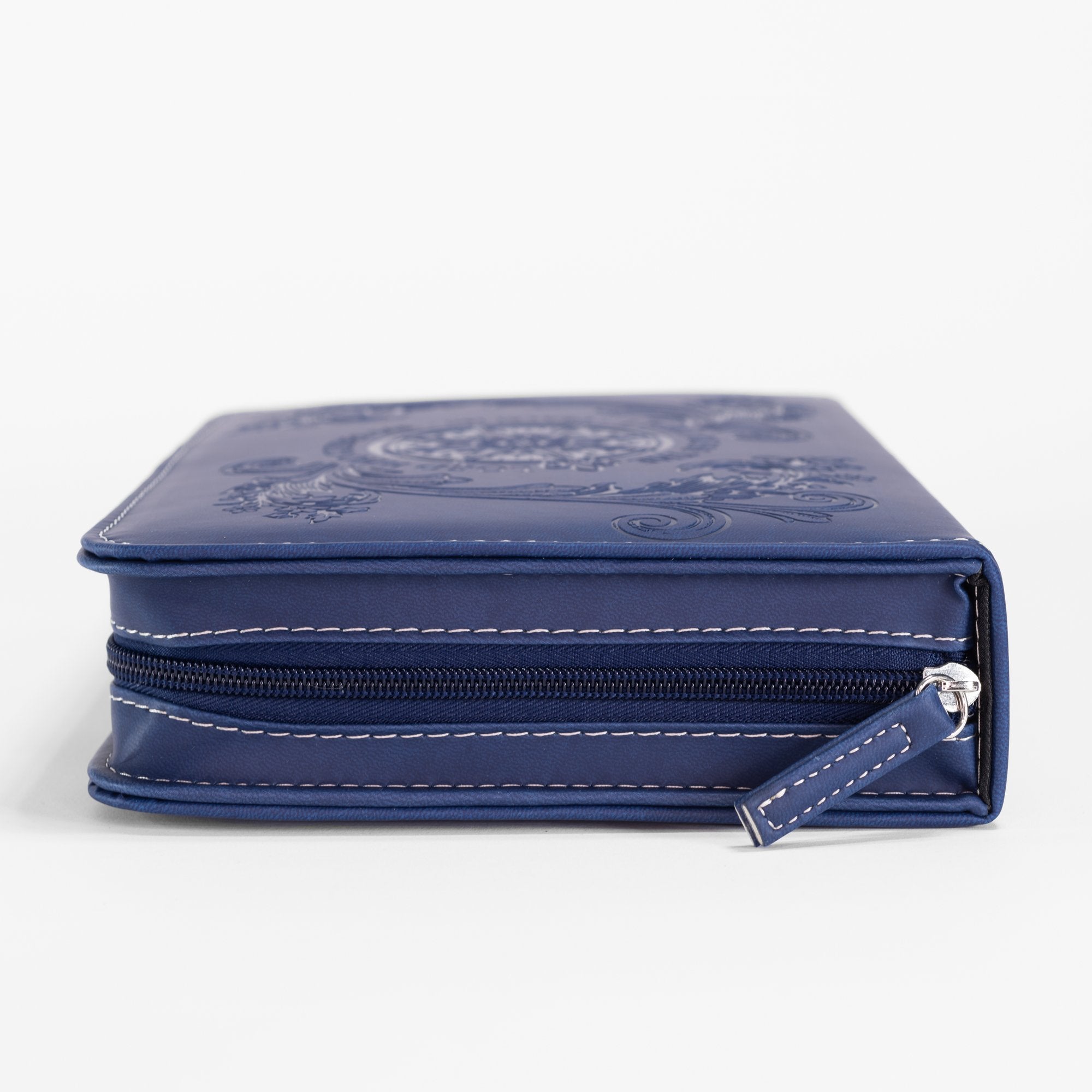 Divine Details: Bible Cover Navy Blue - Flying Compass Rose