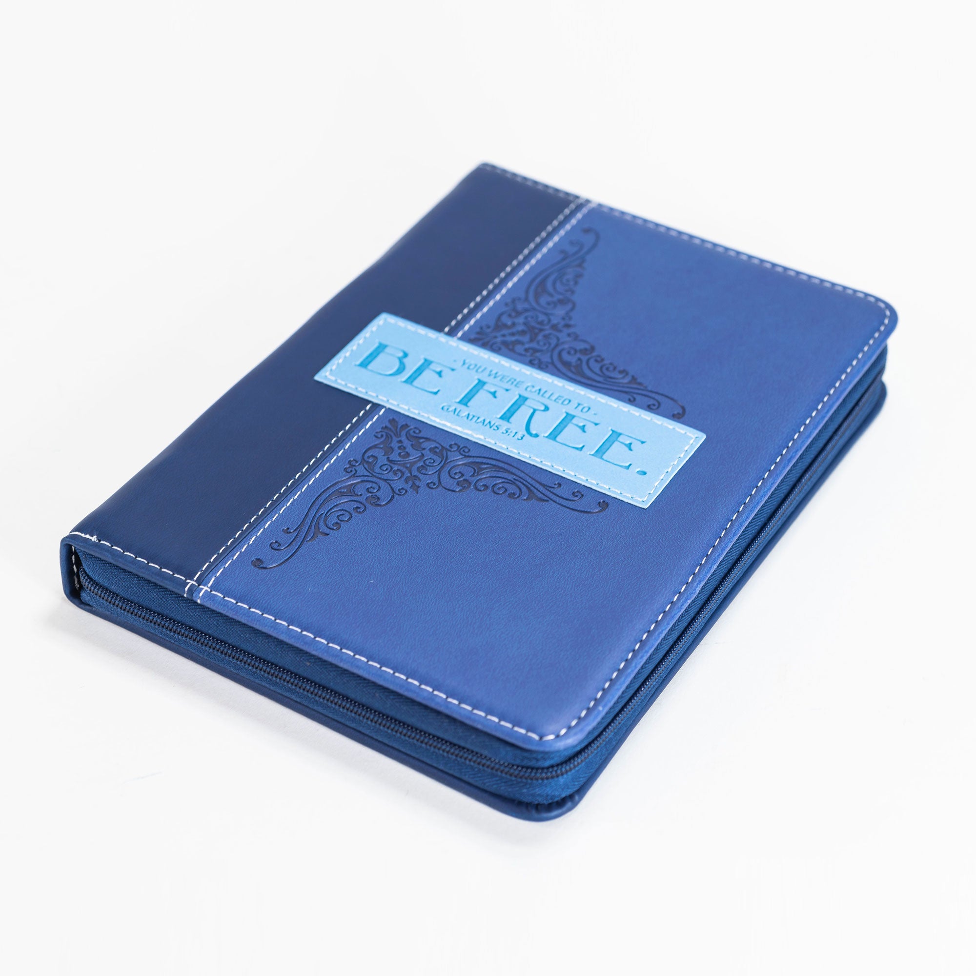Divine Details: Zippered Journal: Blue Be Free