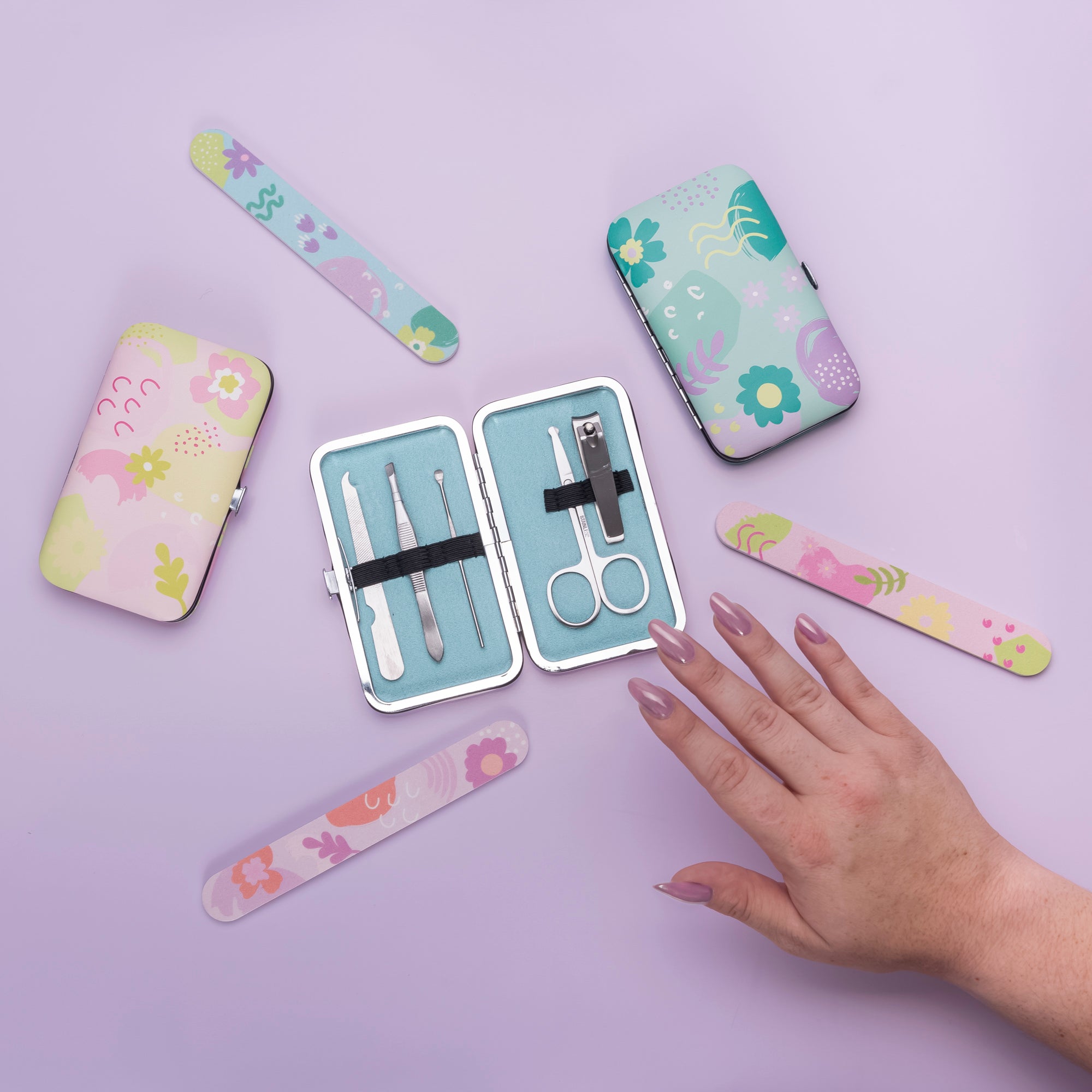Pre Loaded Display: Cait + Co Manicure