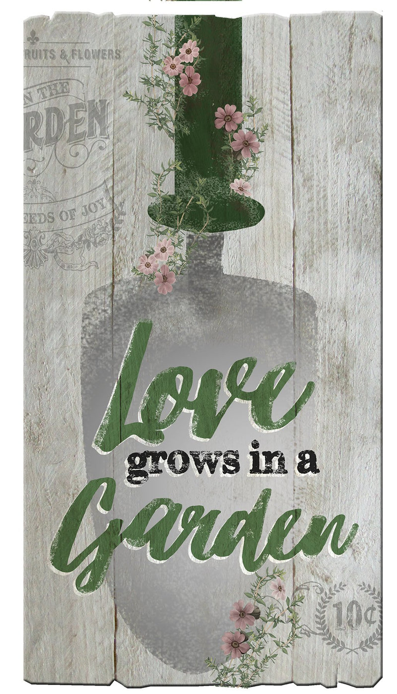 Oak Patch Gifts In the Garden: Pallet Art-Love Grows Spade