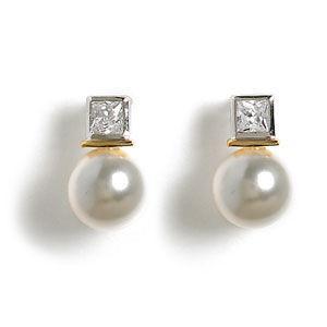 Jody Coyote Perla Pearl with Cubic Zirconia Gold Stud 10mm Earring